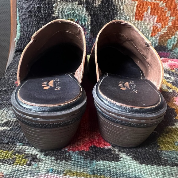 Spring step Valance mule slides - Picture 10 of 11